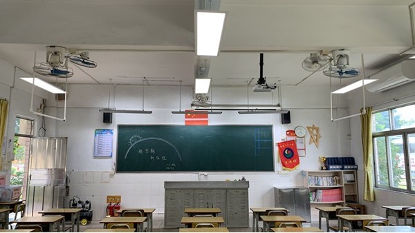 教室照明護(hù)眼燈具的國(guó)家標(biāo)準(zhǔn)要求有哪些？主要這六點(diǎn)！