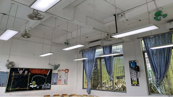 華輝教育照明來(lái)支招~這么多LED護(hù)眼燈具該如何挑選？